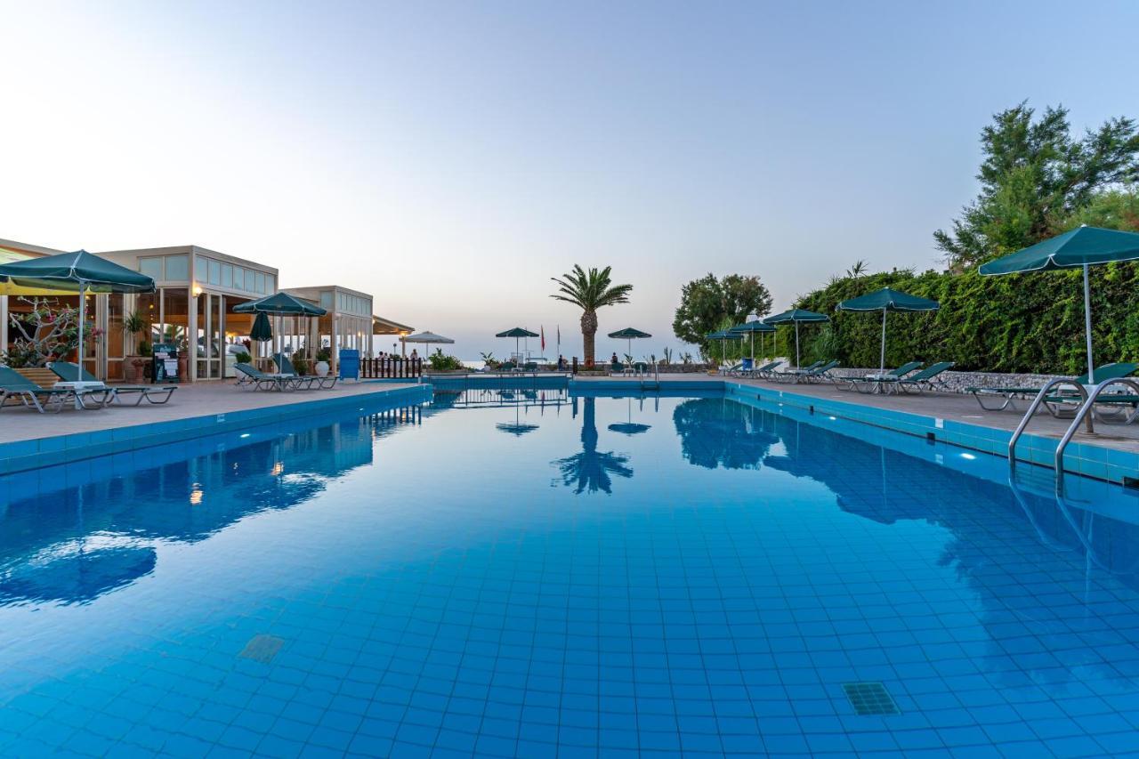 Hotel Kathrin Beach Adelianos Kampos Exterior photo
