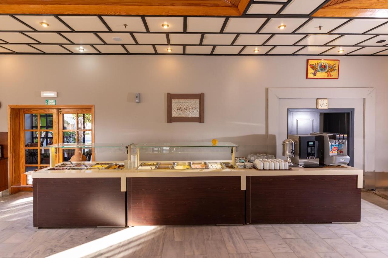 Hotel Kathrin Beach Adelianos Kampos Exterior photo