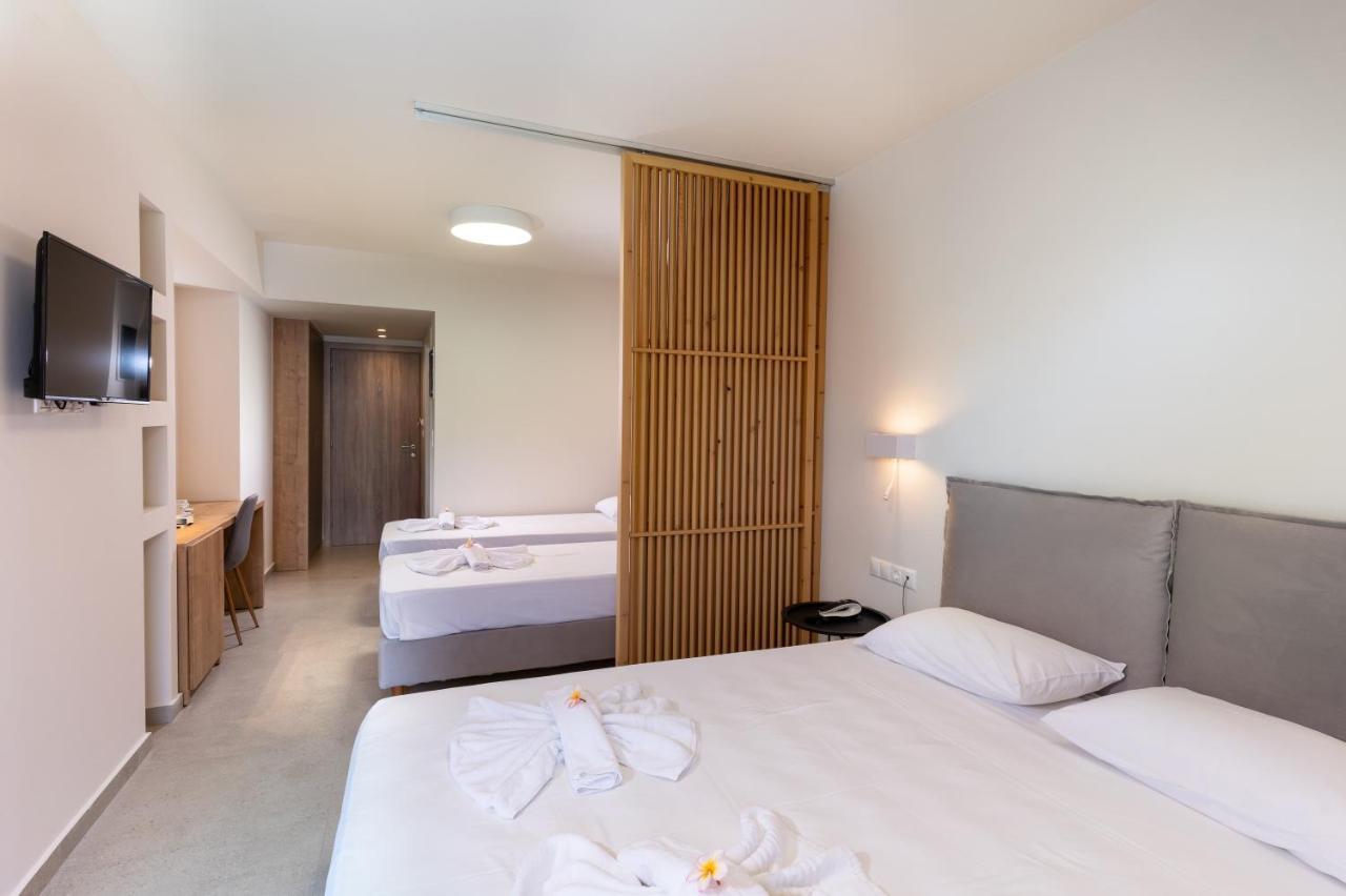 Hotel Kathrin Beach Adelianos Kampos Exterior photo