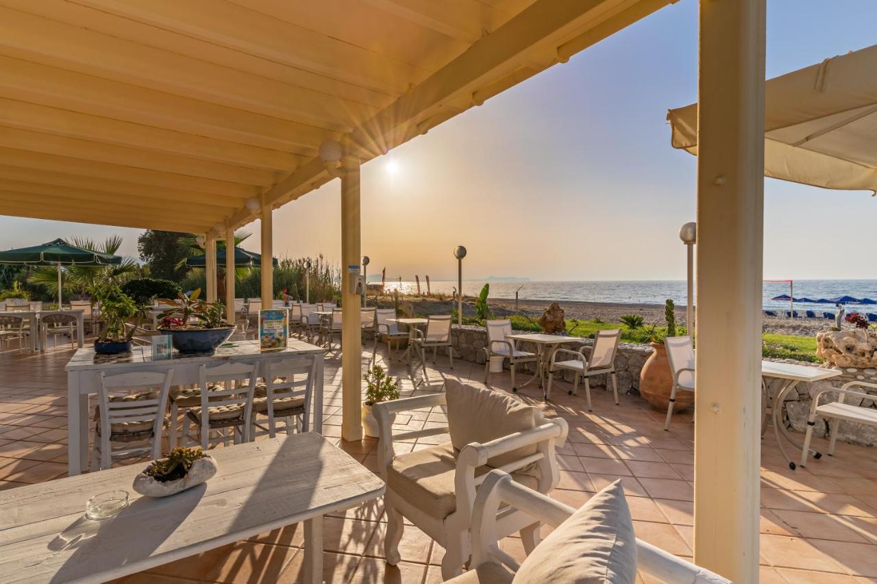 Hotel Kathrin Beach Adelianos Kampos Exterior photo