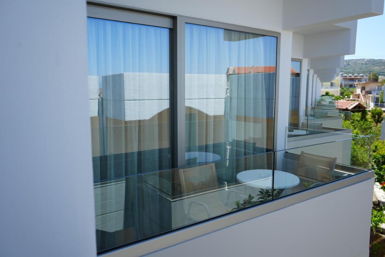 Hotel Kathrin Beach Adelianos Kampos Exterior photo